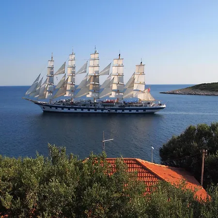 아파트 Hvar Dream View Penthouse With Hot Tub 흐바르