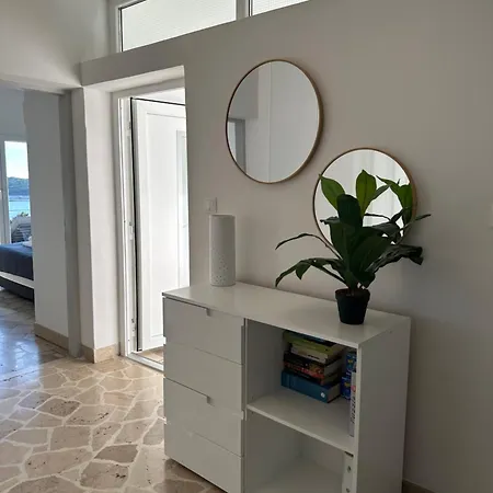 아파트 Hvar Dream View Penthouse With Hot Tub