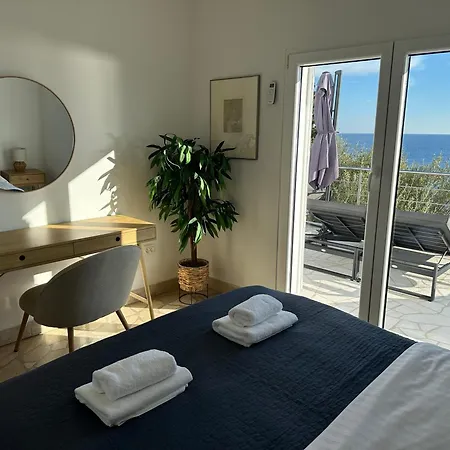아파트 Hvar Dream View Penthouse With Hot Tub
