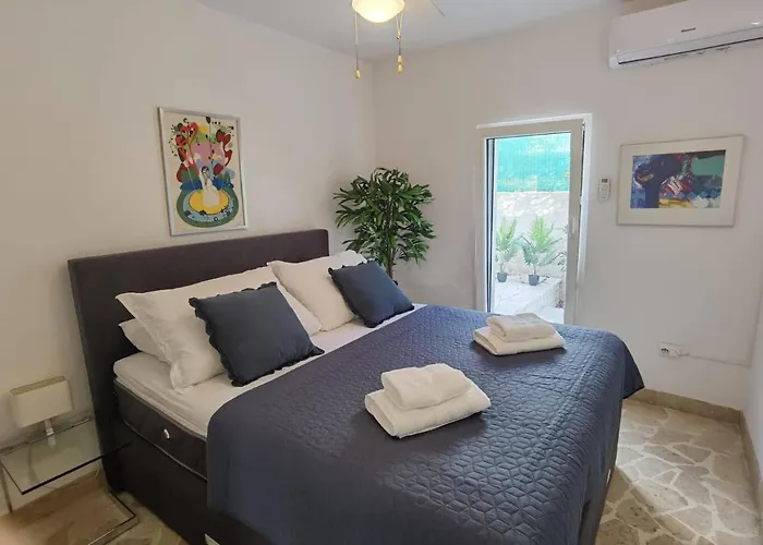 Hvar Dream View Penthouse With Hot Tub Διαμέρισμα Χβαρ