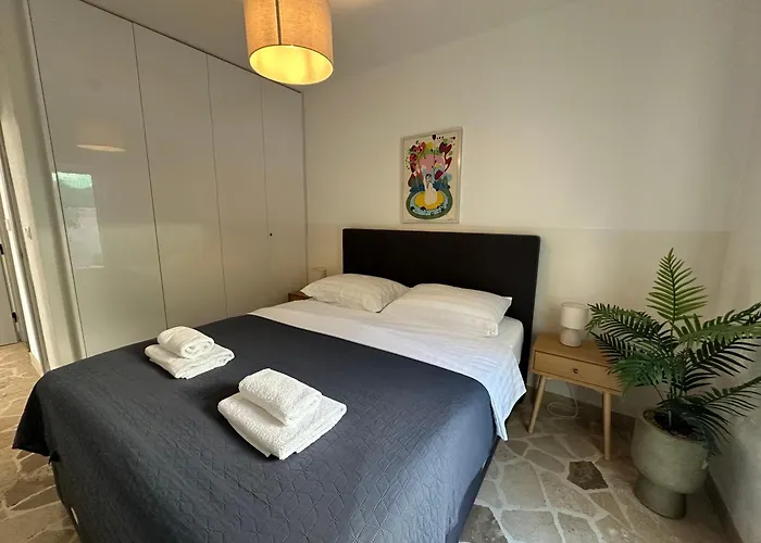 Hvar Dream View Penthouse With Hot Tub Appartamento *