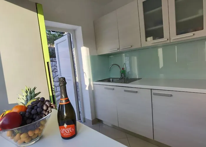 Hvar Dream View Penthouse With Hot Tub Apartment Hvar Town