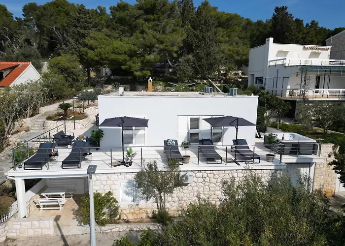 Hvar Dream View Penthouse With Hot Tub